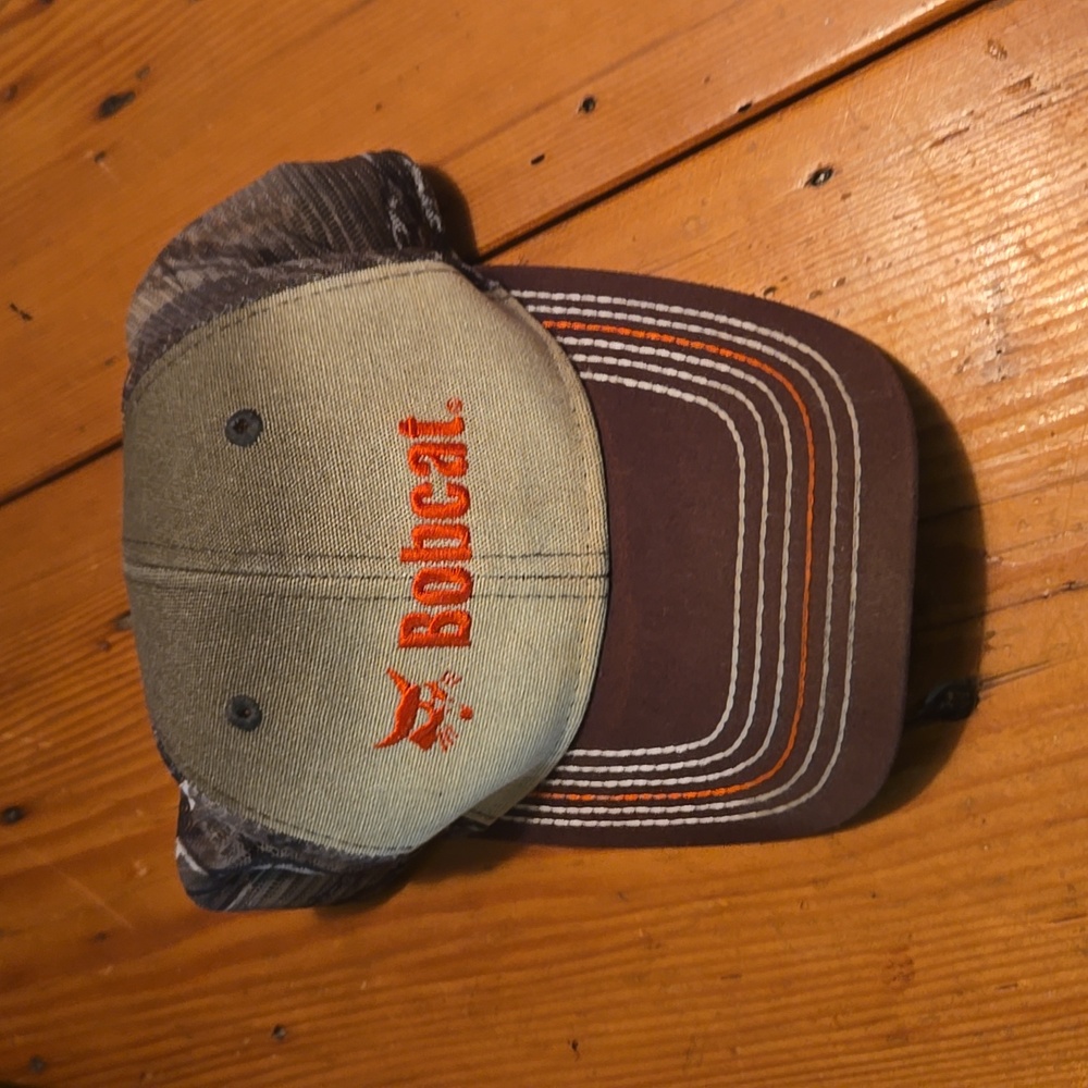 Bobcat official licensed  baseball hat